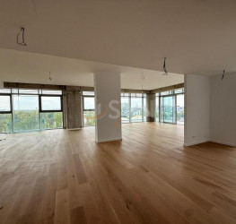 Apartament, 4 camere cu loc parcare subteran inclus Bucuresti/Floreasca
