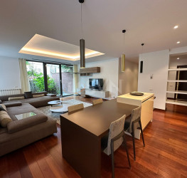Apartament, 4 camere cu loc parcare subteran inclus Bucuresti/Primaverii