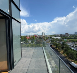 Apartament, 4 camere cu loc parcare subteran inclus Bucuresti/Floreasca