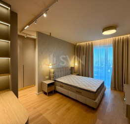 Apartament, 4 camere cu loc parcare subteran inclus Bucuresti/Pipera