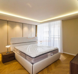 Apartament, 4 camere cu loc parcare subteran inclus Bucuresti/Primaverii