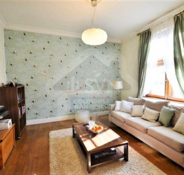 Apartament, 4 camere cu loc parcare subteran inclus Bucuresti/P-ta Victoriei