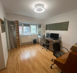 Apartament, 4 rooms, 100 mp Bucuresti/Rosetti