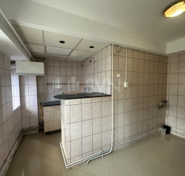 Apartament, 4 rooms, 100 mp Bucuresti/Decebal