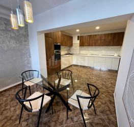 Apartament, 4 rooms, 101.78 mp Bucuresti/Kiseleff