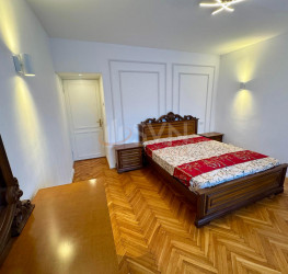 Apartament, 4 rooms, 101.78 mp Bucuresti/Kiseleff