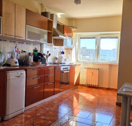 Apartament, 4 rooms, 104 mp Bucuresti/Decebal