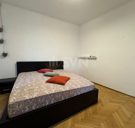 Apartament, 4 rooms, 106 mp Bucuresti/Dacia