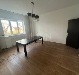 Apartament, 4 rooms, 110 mp Bucuresti/Piata Victoriei