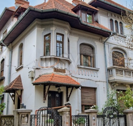 Apartament, 4 rooms, 113 mp Bucuresti/Cotroceni