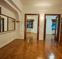 Apartament, 4 rooms, 113 mp Bucuresti/Kiseleff