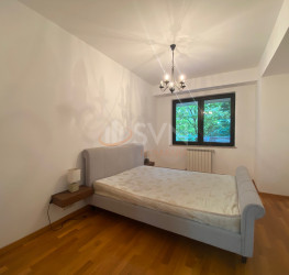 Apartament, 4 rooms, 118.4 mp Bucuresti/Herastrau