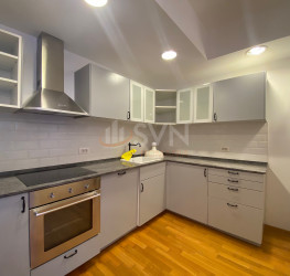 Apartament, 4 rooms, 118.4 mp Bucuresti/Herastrau