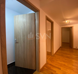 Apartament, 4 rooms, 118.4 mp Bucuresti/Herastrau
