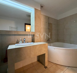 Apartament, 4 rooms, 123 mp Bucuresti/Herastrau