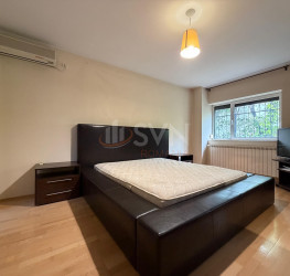 Apartament, 4 rooms, 123 mp Bucuresti/Herastrau