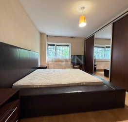 Apartament, 4 rooms, 123 mp Bucuresti/Herastrau