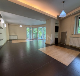 Apartament, 4 rooms, 123 mp Bucuresti/Herastrau
