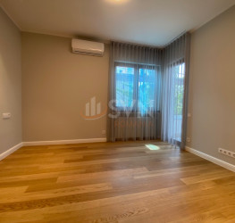 Apartament, 4 rooms, 125 mp Bucuresti/Capitale