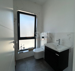 Apartament, 4 rooms, 131 mp Bucuresti/Pipera