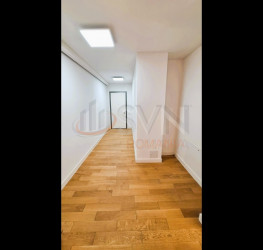 Apartament, 4 rooms, 131 mp Bucuresti/Centrul Civic