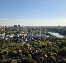 Apartament, 4 rooms, 132.5 mp Bucuresti/Floreasca