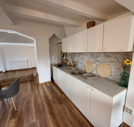 Apartament, 4 rooms, 145 mp Bucuresti/Iancu Nicolae