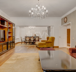 Apartament, 4 rooms, 150 mp Bucuresti/Primaverii