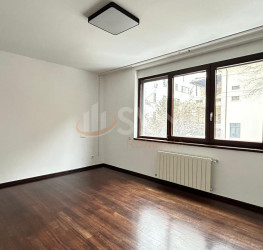 Apartament, 4 rooms, 154 mp Bucuresti/Capitale