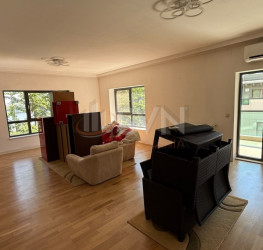 Apartament, 4 rooms, 156 mp Bucuresti/Lacul Tei