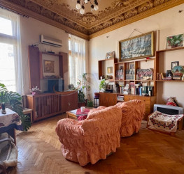 Apartament, 4 rooms, 168 mp Bucuresti/Calea Victoriei