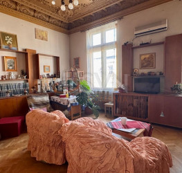 Apartament, 4 rooms, 168 mp Bucuresti/Calea Victoriei