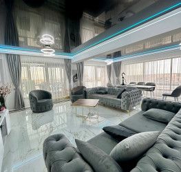 Apartament, 4 rooms, 180 mp Bucuresti/Vitan Mall