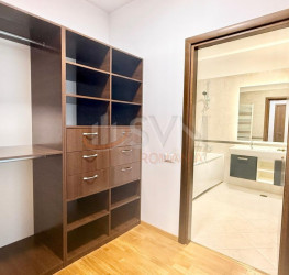 Apartament, 4 rooms, 180 mp Bucuresti/Kiseleff
