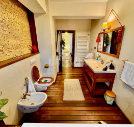 Apartament, 4 rooms, 200 mp Bucuresti/Baneasa