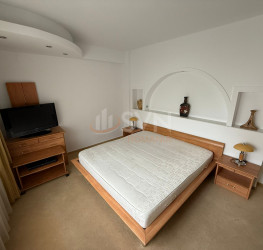 Apartament, 4 rooms, 210 mp Bucuresti/Dorobanti