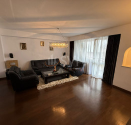 Apartament, 4 rooms, 210 mp Bucuresti/Dorobanti