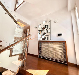 Apartament, 4 rooms, 210 mp Bucuresti/Dorobanti