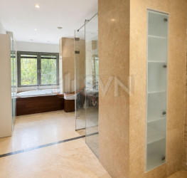 Apartament, 4 rooms, 211 mp Bucuresti/Baneasa