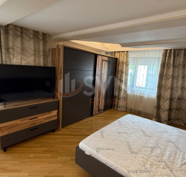 Apartament, 4 rooms, 217 mp Bucuresti/Herastrau