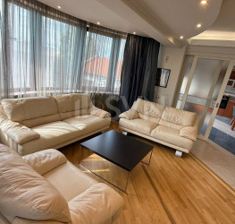 Apartament, 4 rooms, 217 mp Bucuresti/Herastrau