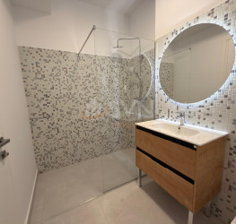 Apartament, 4 rooms, 254 mp Bucuresti/Pipera