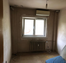 Apartament, 4 rooms, 77 mp Bucuresti/Stefan Cel Mare