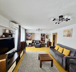 Apartament, 4 rooms, 77.1 mp Bucuresti/Turda