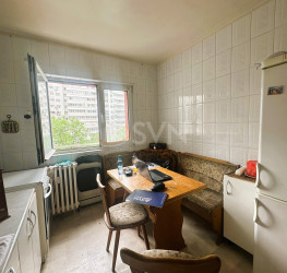 Apartament, 4 rooms, 79.36 mp Bucuresti/Titulescu
