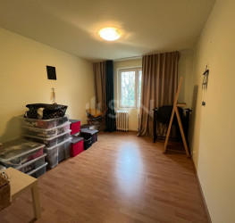 Apartament, 4 rooms, 80 mp Bucuresti/1 Mai