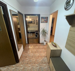 Apartament, 4 rooms, 80 mp Bucuresti/Titan