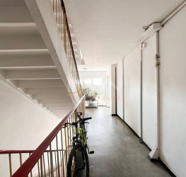 Apartament, 4 rooms, 82 mp Bucuresti/Obor