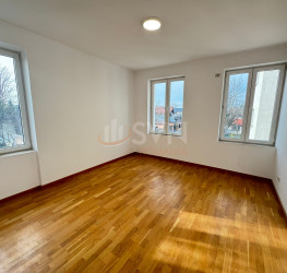 Apartament, 4 rooms, 83 mp Bucuresti/Sisesti