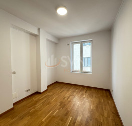 Apartament, 4 rooms, 83 mp Bucuresti/Sisesti